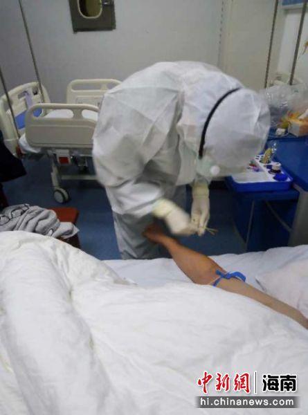 吴冰冰图片,光影交织下的美丽瞬间